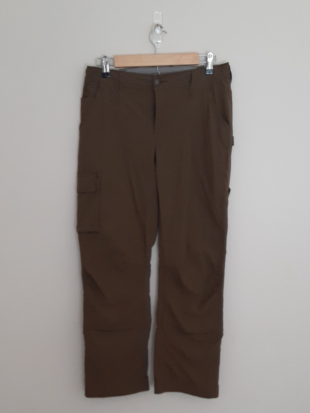 Duluth Trading Co Olive-Brown Cargo Utility Pants
